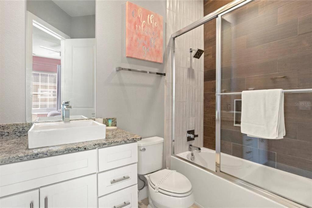 Modern Townhome Near Disneyworld Apartamento *
